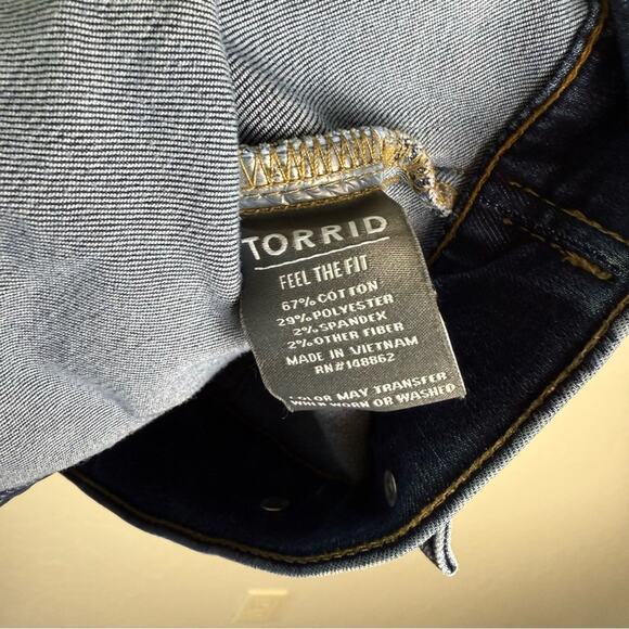 Torrid Denim Trucker Jacket Medium Wash 3X 11879816 - Picture 12 of 13